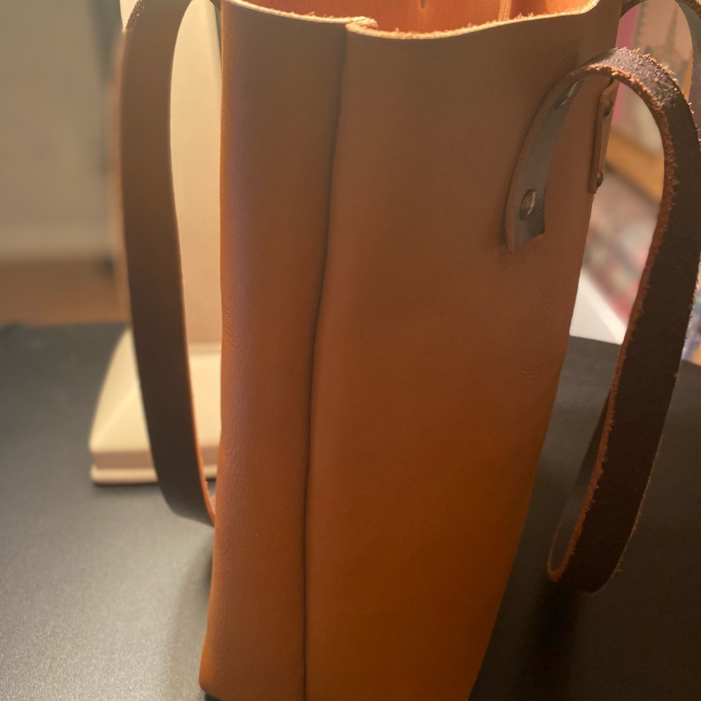 Rustic Leather Tote - Picture 6 of 12